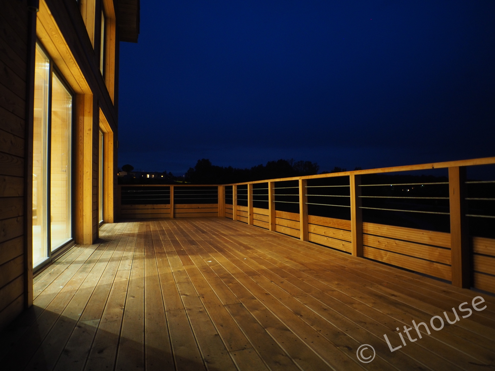 Loghouse near Tombeboeuf Loghouse near Tombeboeuf